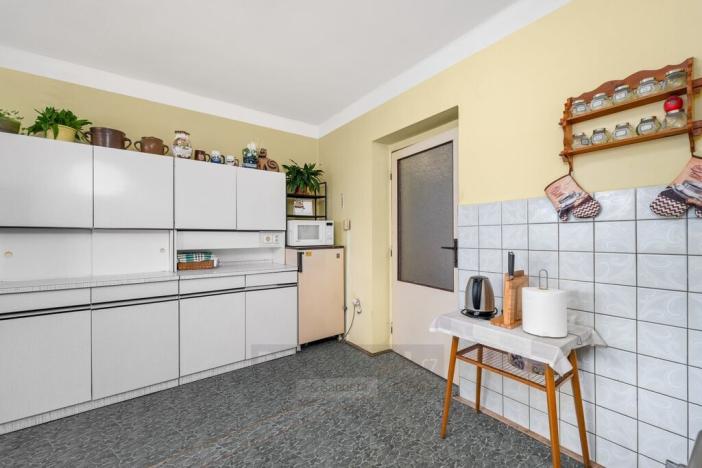 Prodej rodinného domu, Žár, 158 m2