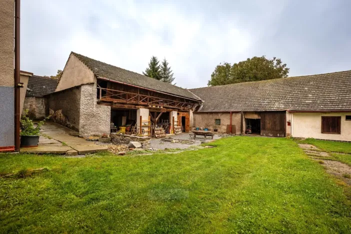 Prodej rodinného domu, Žár, 158 m2