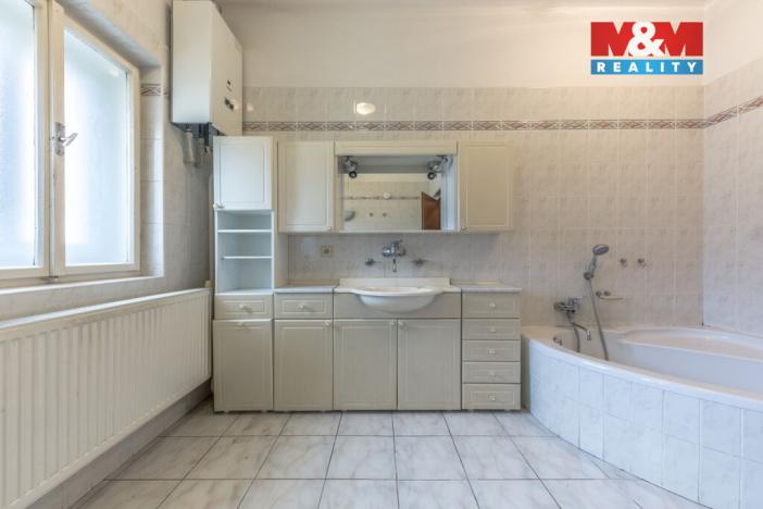 Prodej bytu 3+1, Děčín - Děčín VI-Letná, Slovanská, 117 m2