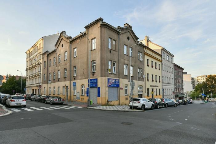 Pronájem bytu 3+kk, Praha - Žižkov, Lupáčova, 57 m2