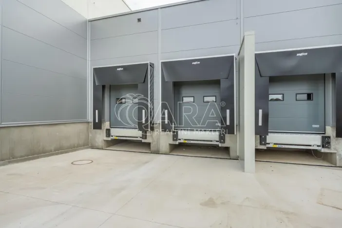 Pronájem skladu, Divišov, 2922 m2