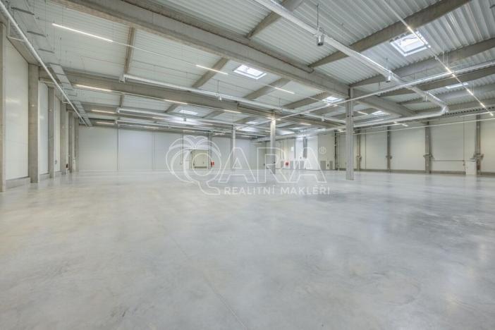 Pronájem skladu, Divišov, 2704 m2