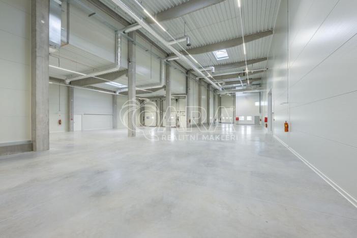 Pronájem skladu, Divišov, 2704 m2