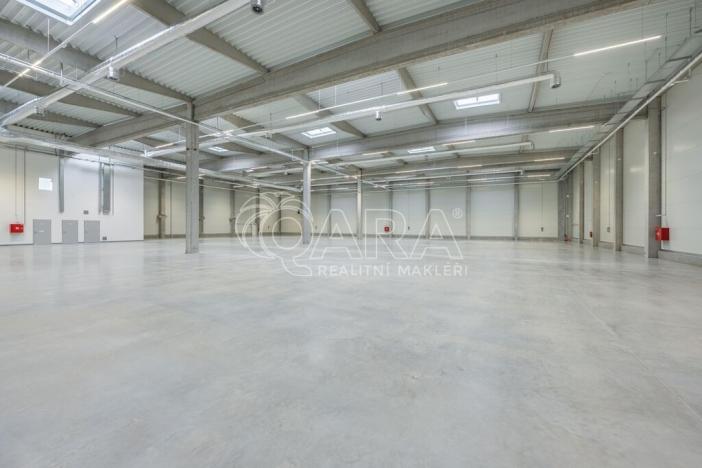 Pronájem skladu, Divišov, 2704 m2