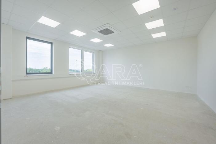 Pronájem skladu, Divišov, 2704 m2