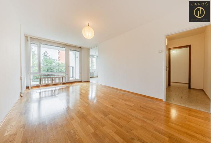 Prodej bytu 2+1, Praha - Kobylisy, Famfulíkova, 62 m2