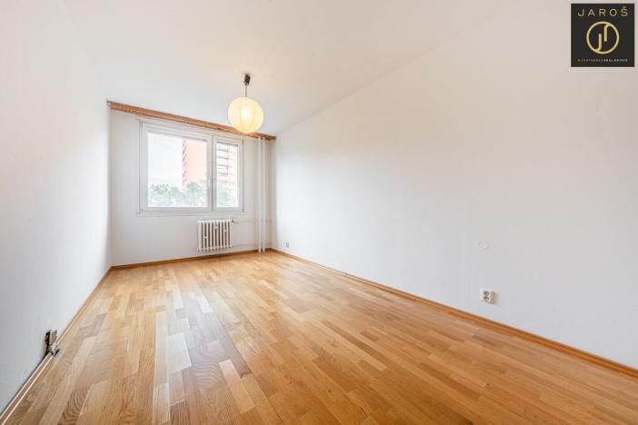 Prodej bytu 2+1, Praha - Kobylisy, Famfulíkova, 62 m2