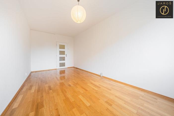 Prodej bytu 2+1, Praha - Kobylisy, Famfulíkova, 62 m2