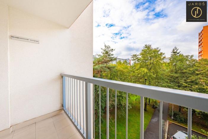 Prodej bytu 2+1, Praha - Kobylisy, Famfulíkova, 62 m2