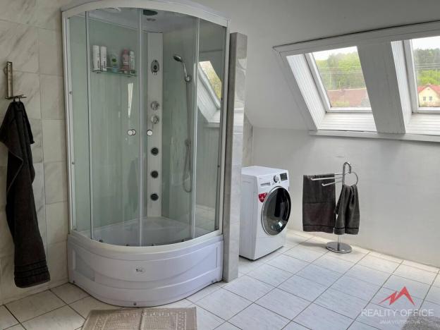 Pronájem rodinného domu, Děčín - Děčín XVII-Jalůvčí, Sv. Čecha, 350 m2