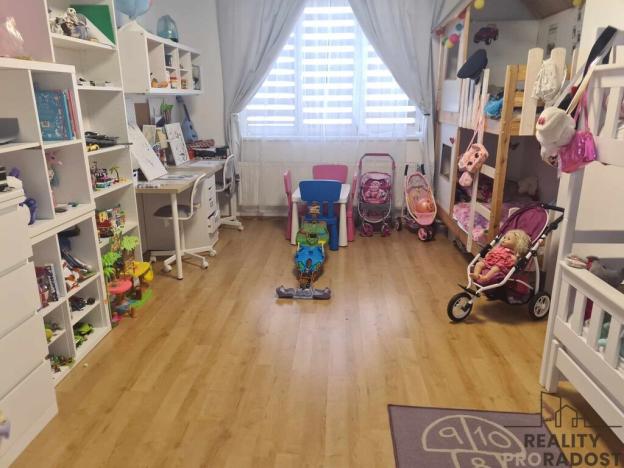 Pronájem bytu 3+1, Český Brod, Kounická, 79 m2