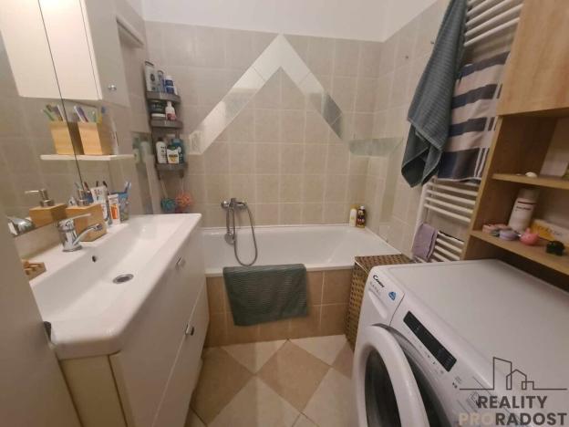 Pronájem bytu 3+1, Český Brod, Kounická, 79 m2