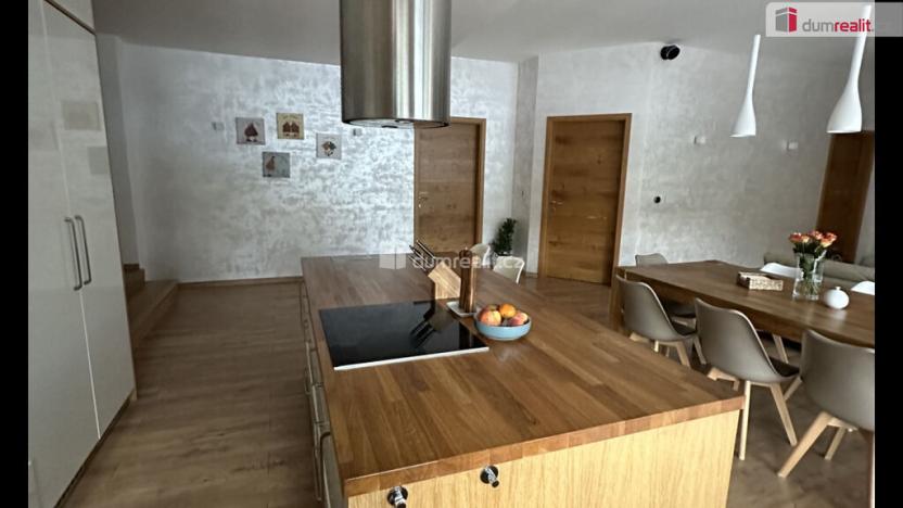 Prodej rodinného domu, Děčín - Děčín I-Děčín, Dobrovského, 229 m2