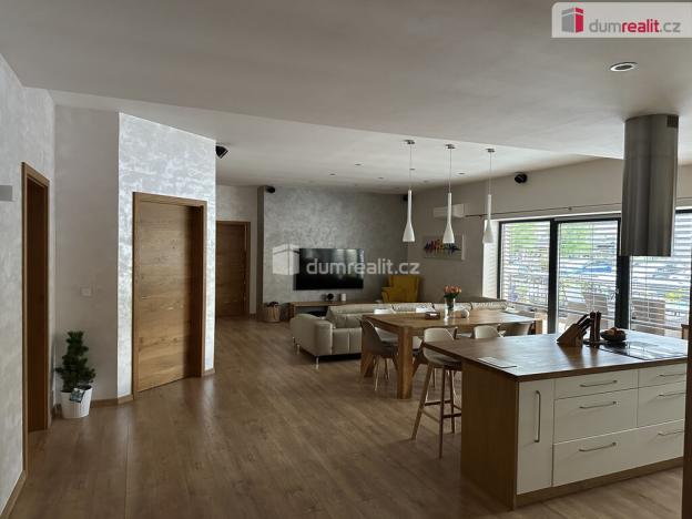 Prodej rodinného domu, Děčín - Děčín I-Děčín, Dobrovského, 229 m2