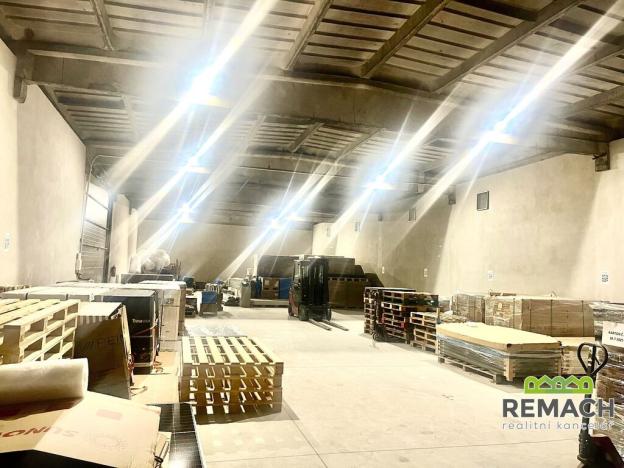 Pronájem skladu, Staré Město, Zlechovská, 534 m2