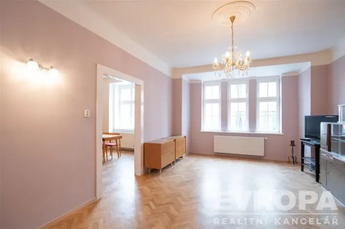 Prodej bytu 4+1, Praha - Holešovice, Veletržní, 101 m2