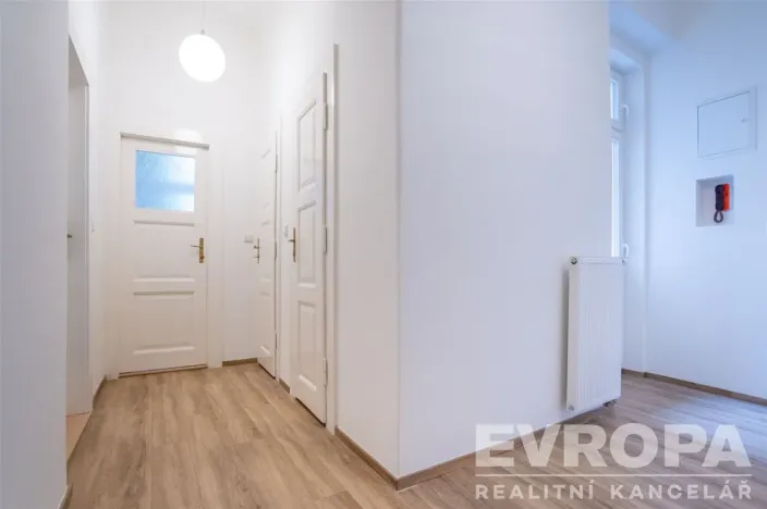 Prodej bytu 4+1, Praha - Holešovice, Veletržní, 101 m2