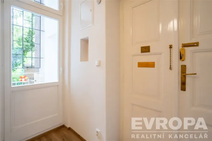 Prodej bytu 4+1, Praha - Holešovice, Veletržní, 101 m2