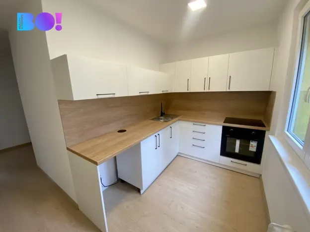 Pronájem bytu 2+1, Karviná, tř. Těreškovové, 54 m2