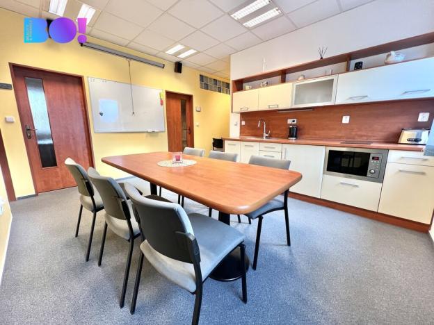 Pronájem obchodního prostoru, Ostrava, Sokolská třída, 181 m2