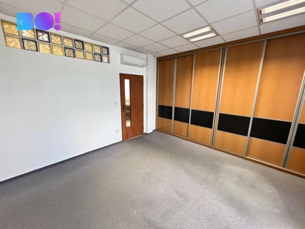 Pronájem obchodního prostoru, Ostrava, Sokolská třída, 181 m2