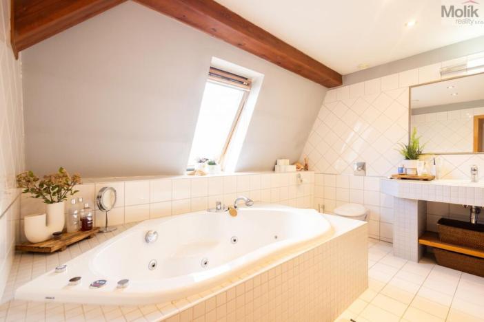 Prodej obchodního prostoru, Litvínov - Horní Litvínov, Rooseveltova, 277 m2