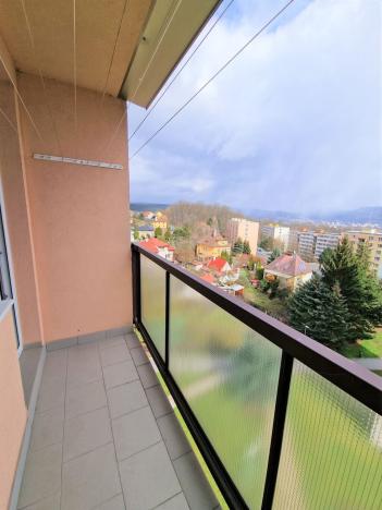 Pronájem bytu 3+1, Děčín - Děčín VI-Letná, Za Bažantnicí, 67 m2