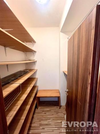 Pronájem bytu 3+kk, Sokolov, Heyrovského, 53 m2