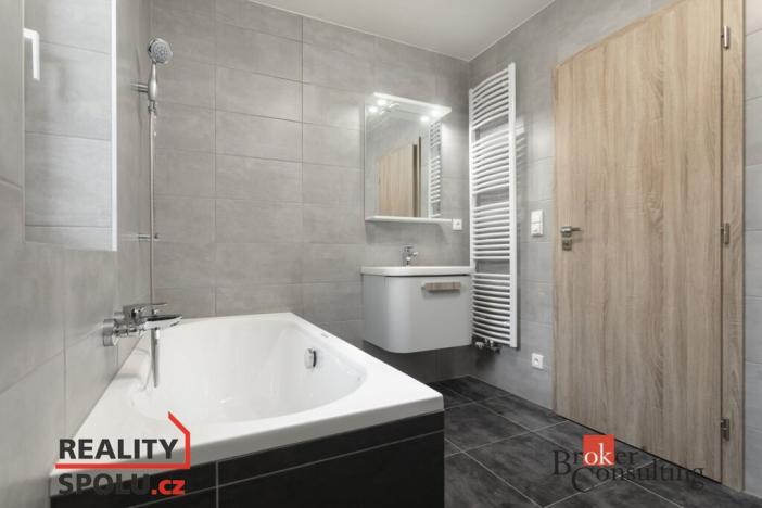 Pronájem bytu 2+kk, Velké Hoštice, 60 m2