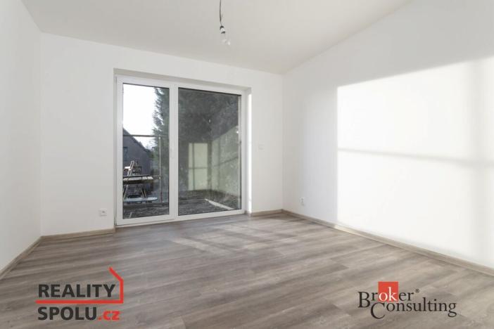 Pronájem bytu 2+kk, Velké Hoštice, 60 m2