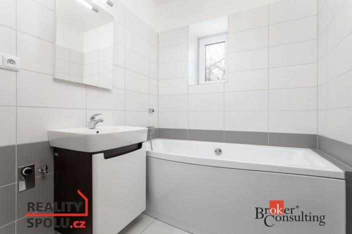 Pronájem bytu 2+kk, Velké Hoštice, 60 m2