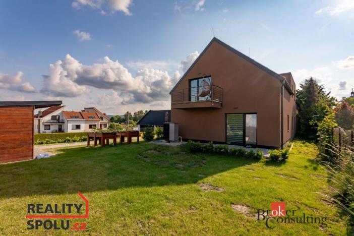 Pronájem bytu 2+kk, Velké Hoštice, 60 m2