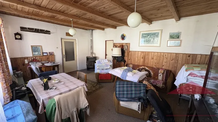 Prodej rodinného domu, Strašín - Maleč, 200 m2