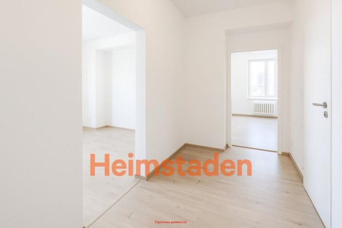 Pronájem bytu 2+1, Ostrava - Poruba, náměstí Vítězslava Nováka, 54 m2