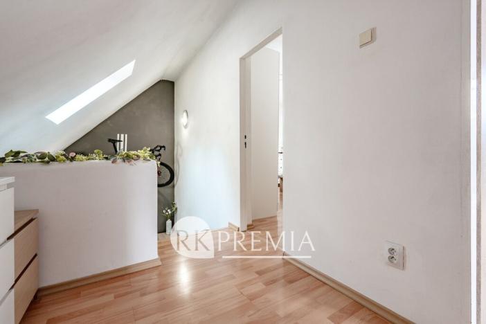 Prodej rodinného domu, Dubí - Mstišov, Dvojhradí, 166 m2