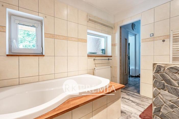 Prodej rodinného domu, Dubí - Mstišov, Dvojhradí, 166 m2