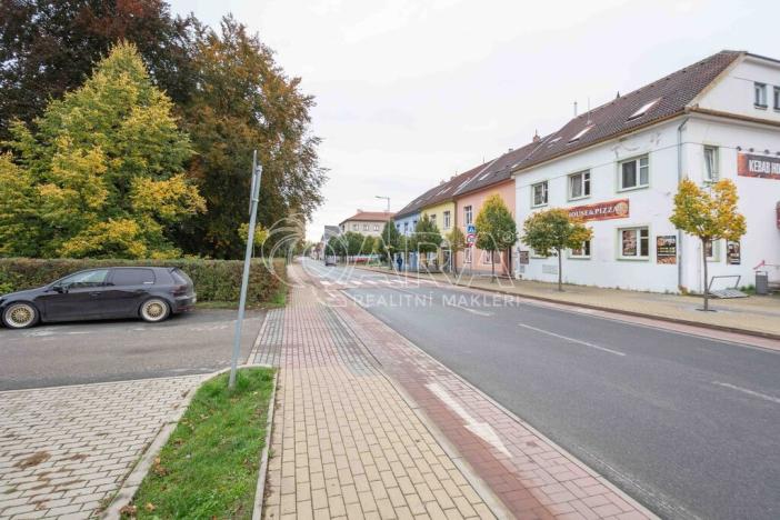 Pronájem obchodního prostoru, Neratovice, Masarykova, 55 m2