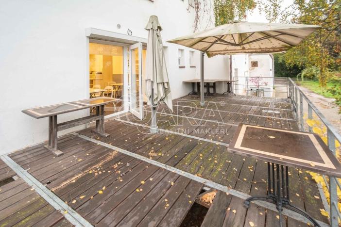 Pronájem obchodního prostoru, Neratovice, Masarykova, 55 m2