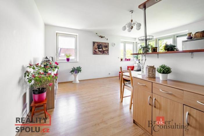 Prodej bytu 3+kk, Praha - Újezd nad Lesy, Domanovická, 86 m2