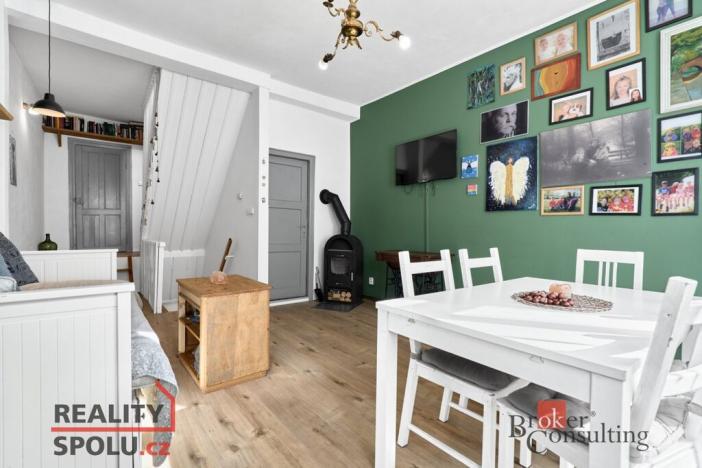 Prodej rodinného domu, Ostrov, Žižkova, 100 m2