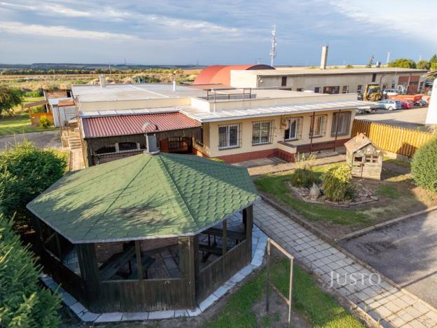 Prodej komerční nemovitosti, Třebíz, 192 m2