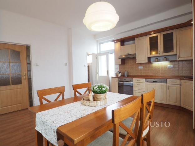 Prodej rodinného domu, Písek, Pražská, 185 m2