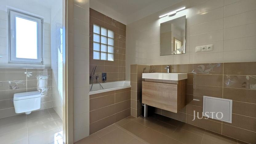 Prodej bytu 3+1, Písek, Za Pazdernou, 74 m2