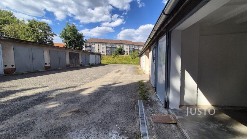 Pronájem garáže, Písek, Lipová alej, 16 m2