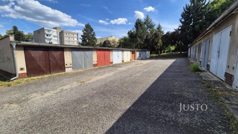 Pronájem garáže, Písek, Lipová alej, 16 m2