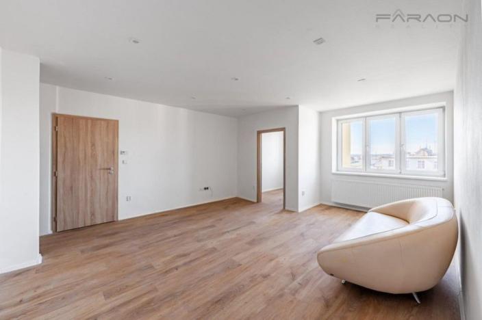 Pronájem bytu 4+kk, Praha - Vinohrady, Slavíkova, 85 m2