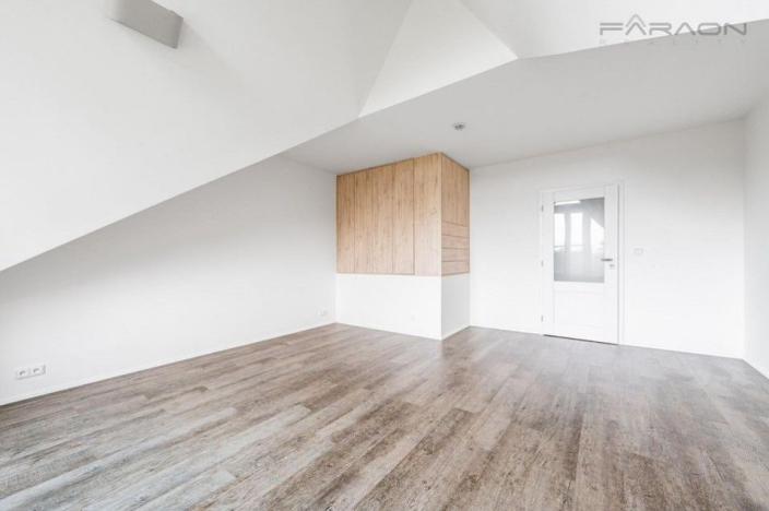 Pronájem rodinného domu, Kosoř, 380 m2