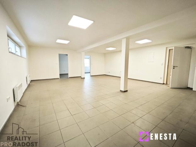 Pronájem skladu, Tursko, 100 m2