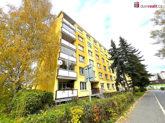 Prodej bytu 3+1, Chodov, náměstí 9. května, 67 m2