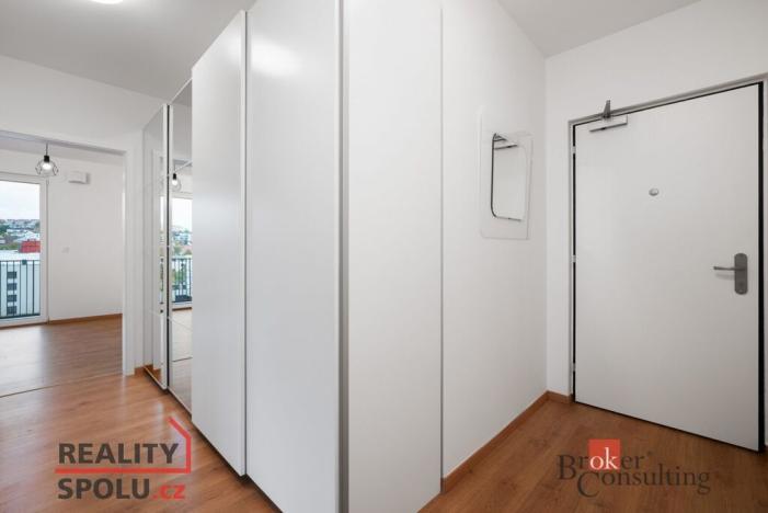 Pronájem bytu 2+kk, Praha, Zlochova, 54 m2